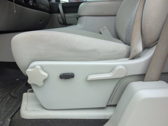 Used 2011 Chevrolet Silverado 2500 LT w/ Interior Plus Package RWD image 20