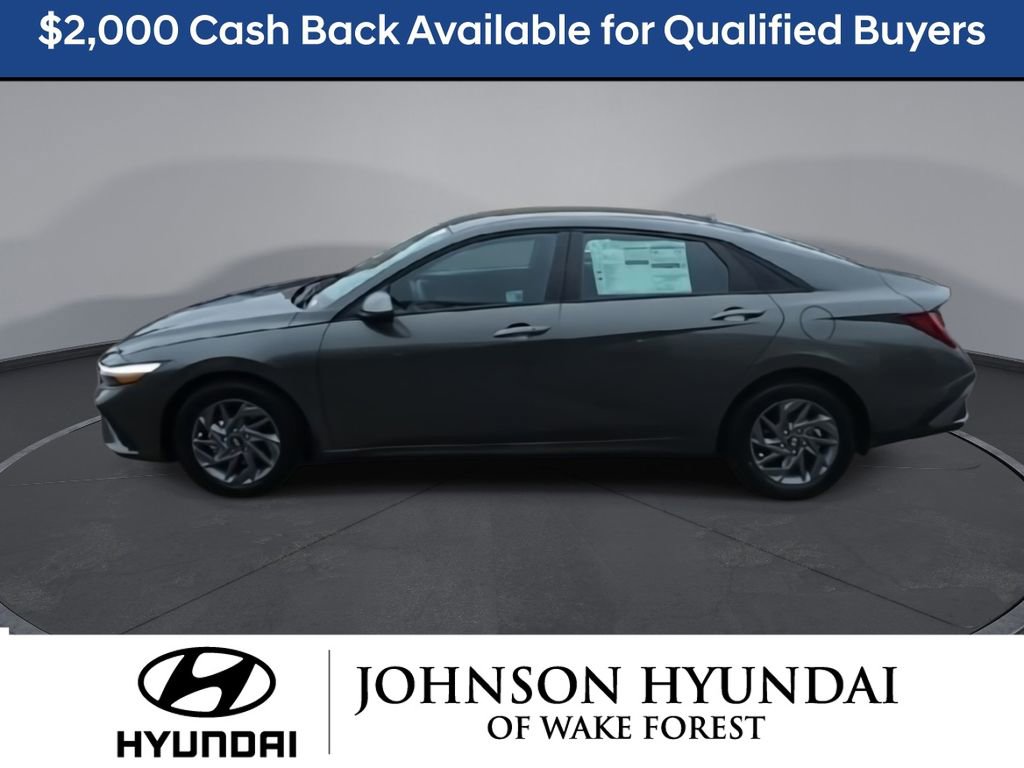 New 2026 Hyundai Elantra Blue image 5