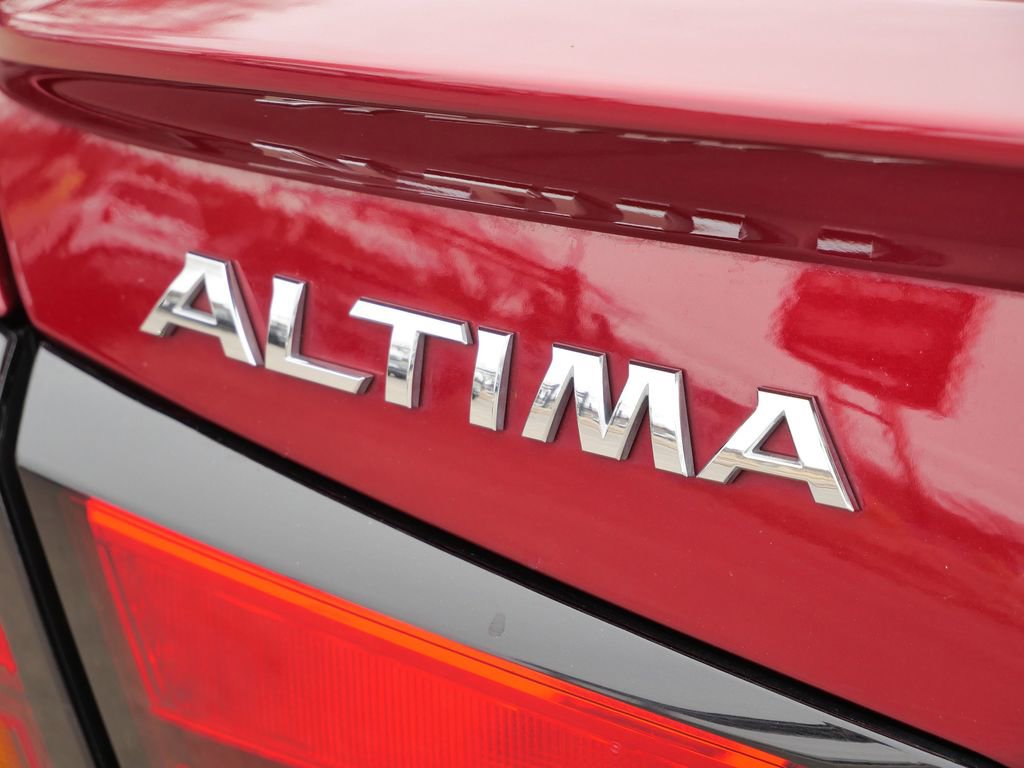 Used 2021 Nissan Altima 2.5 SV w/ SV Premium Package FWD image 12