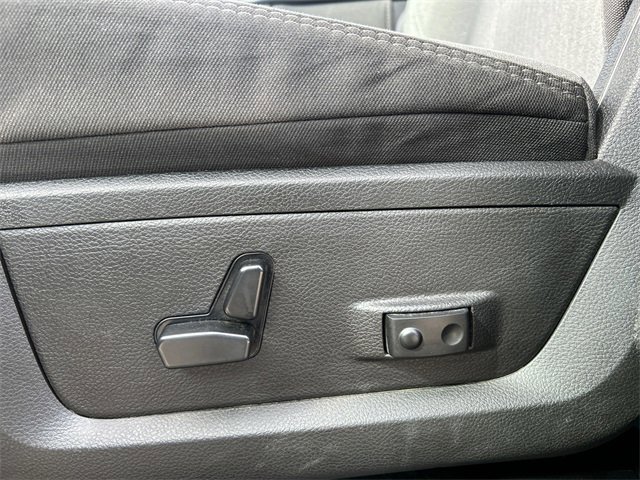 Used 2024 RAM 2500 Big Horn image 11