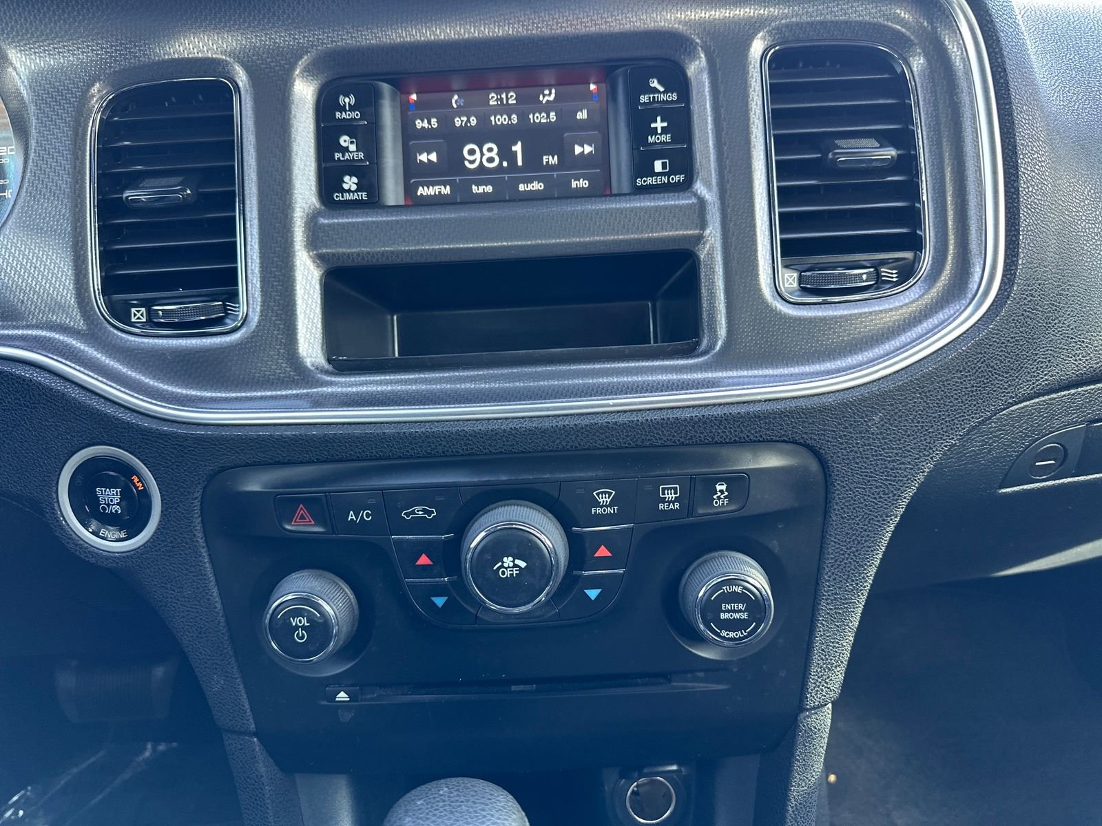 Used 2014 Dodge Charger SE image 21