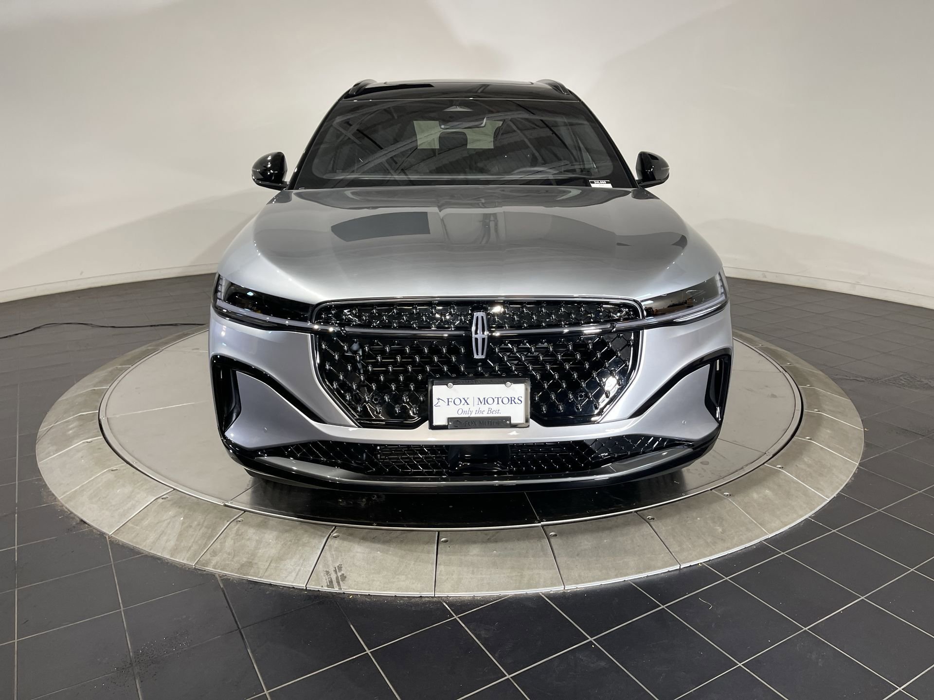 New 2024 Lincoln Nautilus Reserve w/ Equipment Group 202A image 11