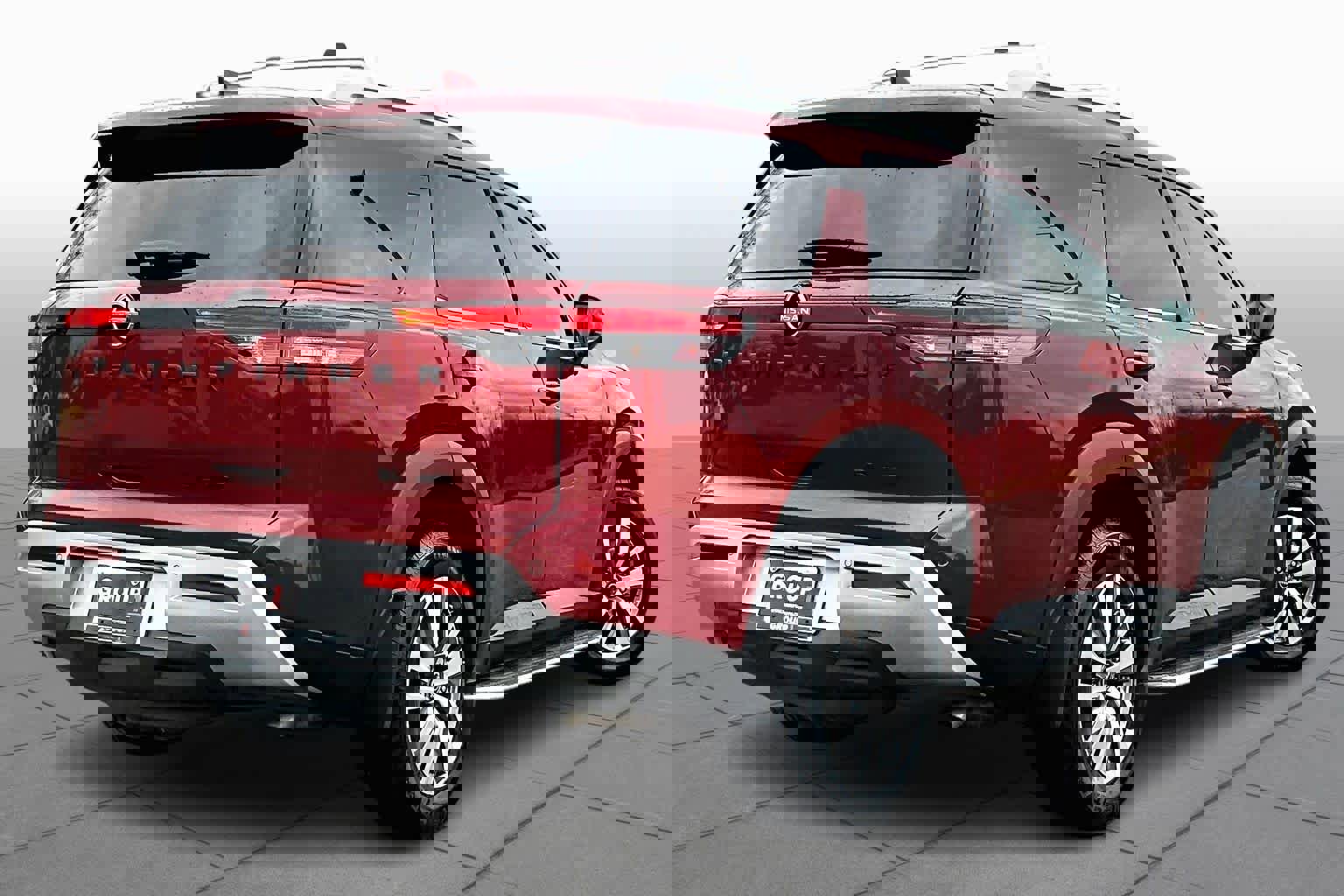 Used 2022 Nissan Pathfinder SL w/ Lighting Package (N92) image 12