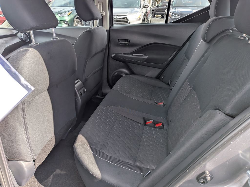 Used 2024 Nissan Kicks SV image 10