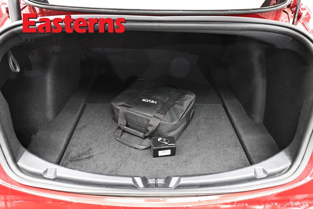 Used 2021 Tesla Model 3 Standard Range Plus image 9