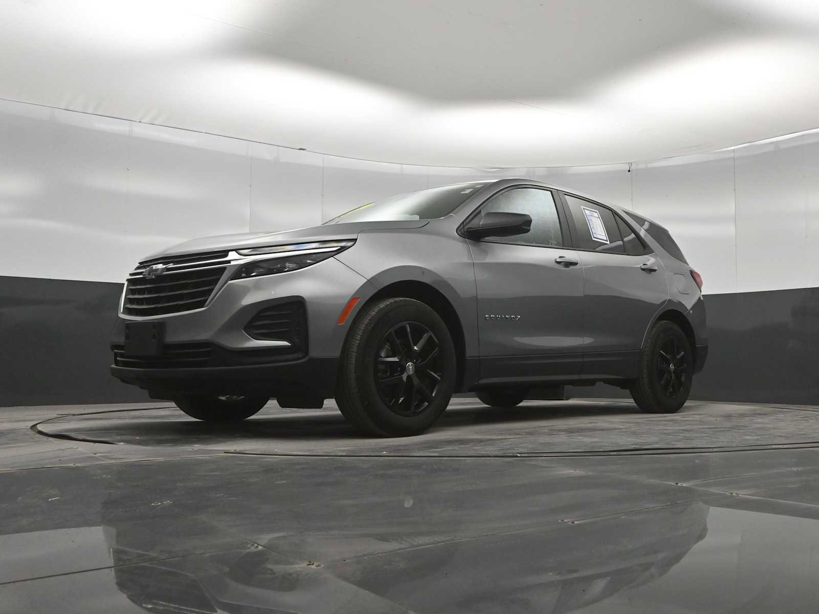 Used 2023 Chevrolet Equinox LS w/ LS Convenience Package FWD image 35