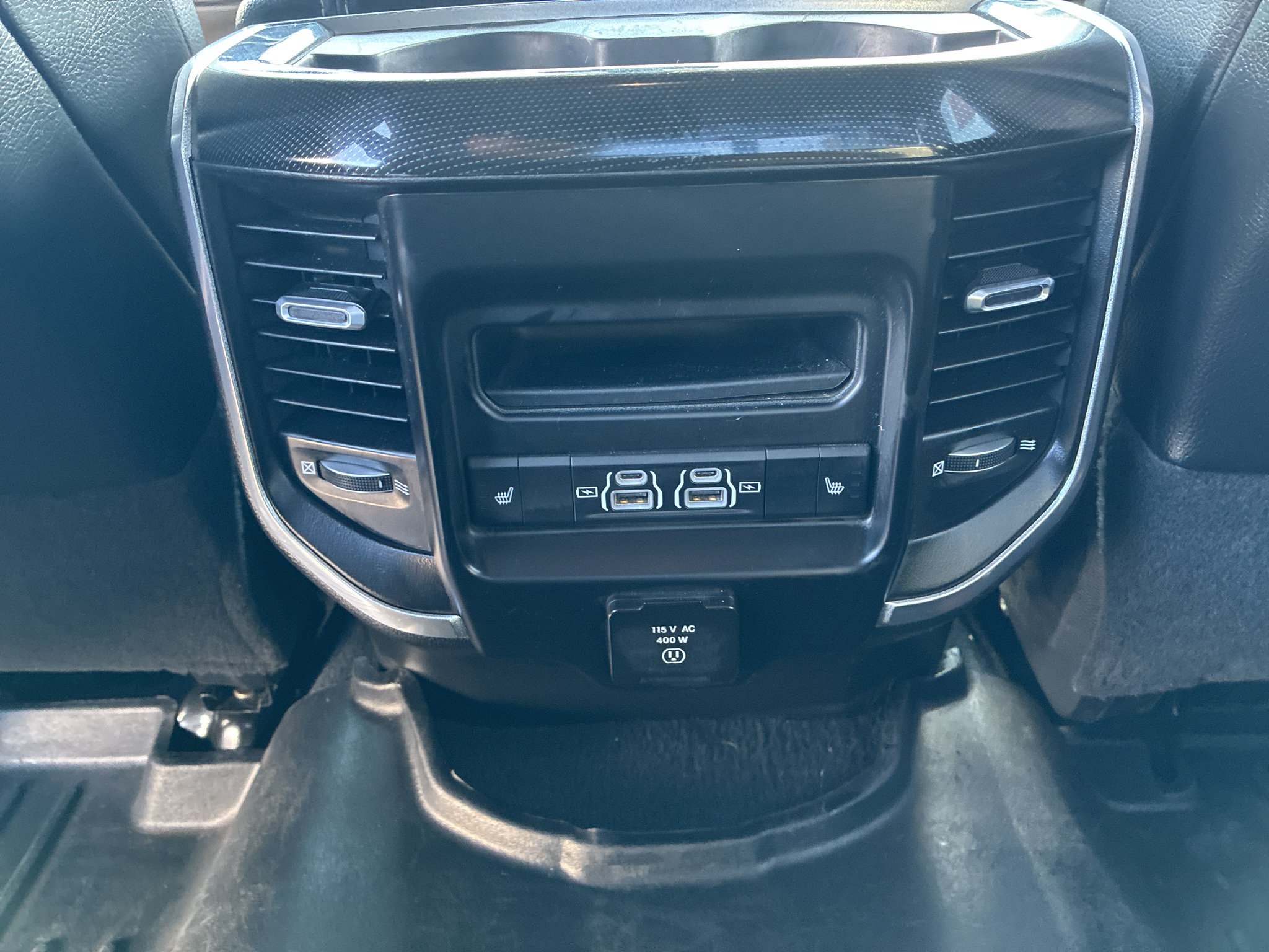 Used 2022 RAM 2500 Laramie AWD/4WD image 45