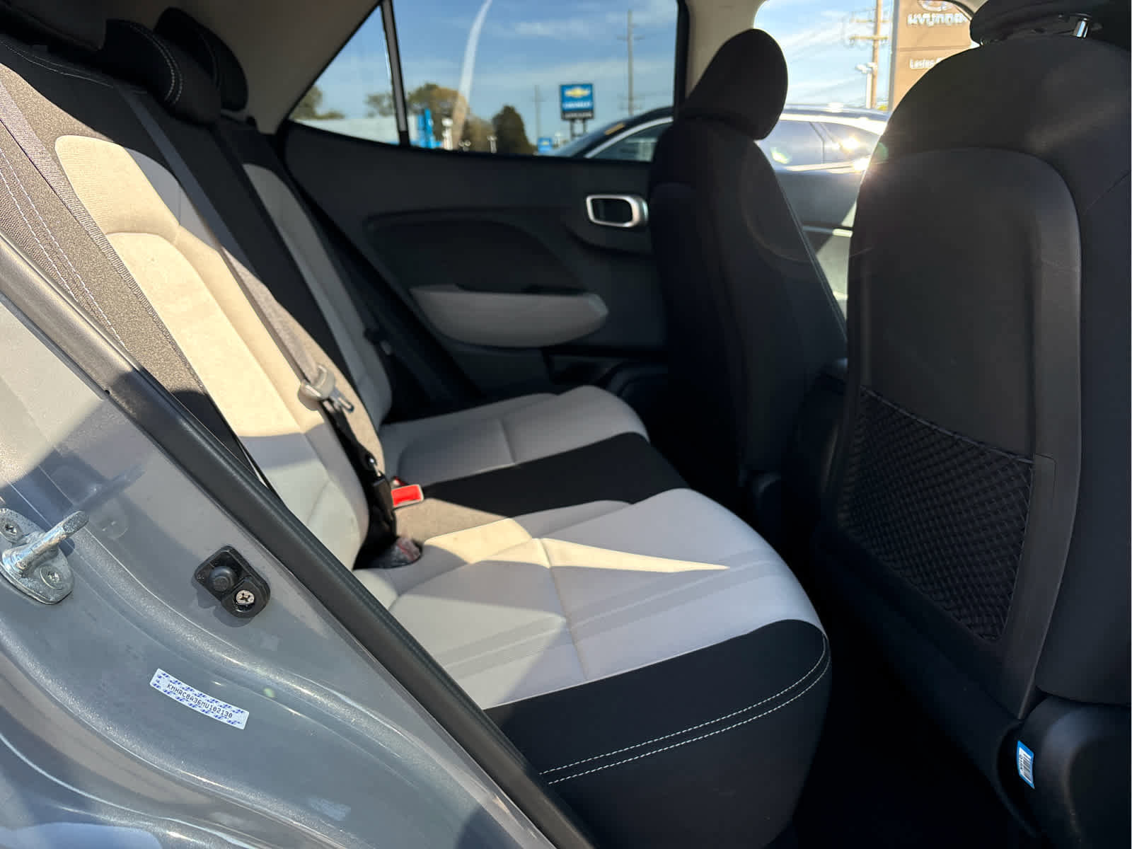 Used 2021 Hyundai Venue SEL w/ Premium Package FWD image 22