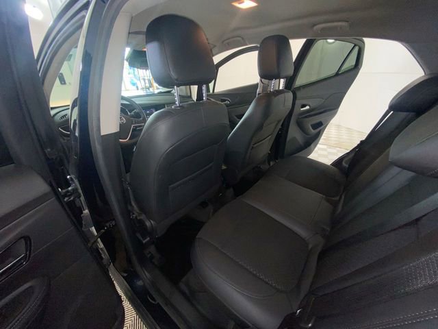 Used 2022 Buick Encore Preferred w/ Safety Package II AWD/4WD image 29