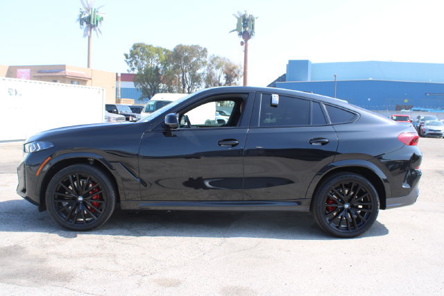Used 2024 BMW X6 xDrive40i w/ M Sport Professional Package AWD/4WD image 9