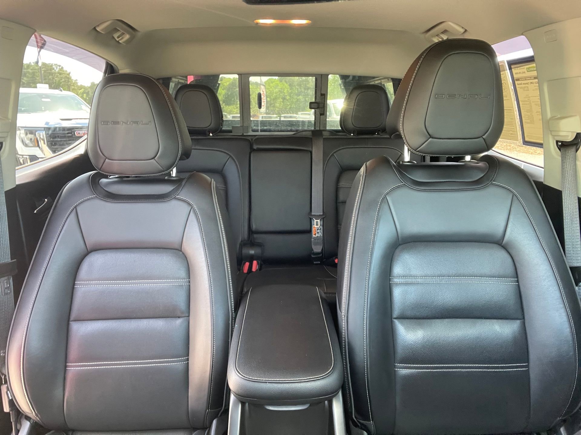 Used 2021 GMC Canyon Denali image 29