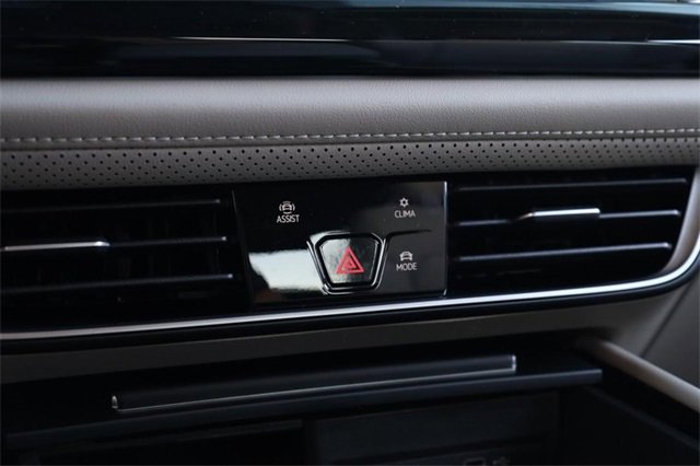 New 2026 Volkswagen Atlas SE image 15