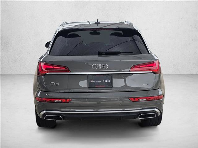 Used 2023 Audi Q5 2.0T Premium Plus w/ Premium Plus Package AWD/4WD video 3