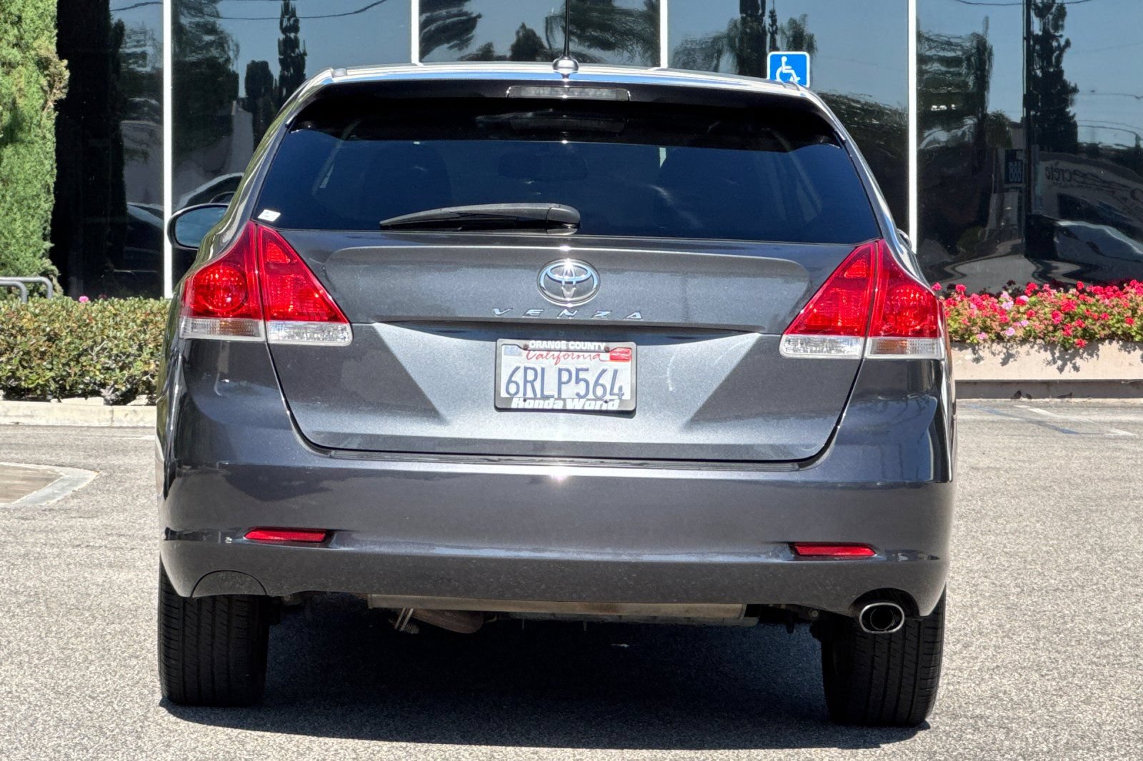 Used 2011 Toyota Venza FWD image 5