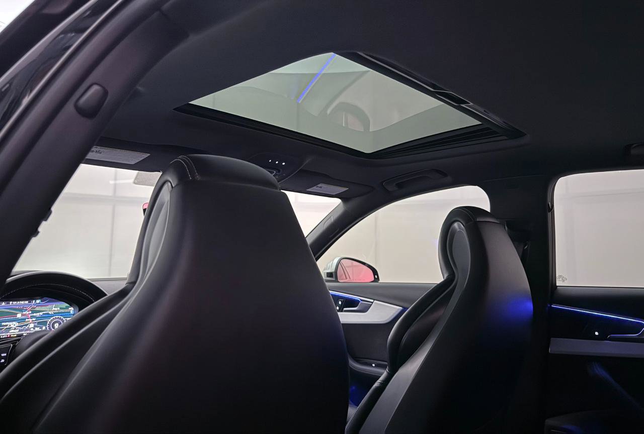 Used 2018 Audi S4 Prestige w/ Prestige Package image 26
