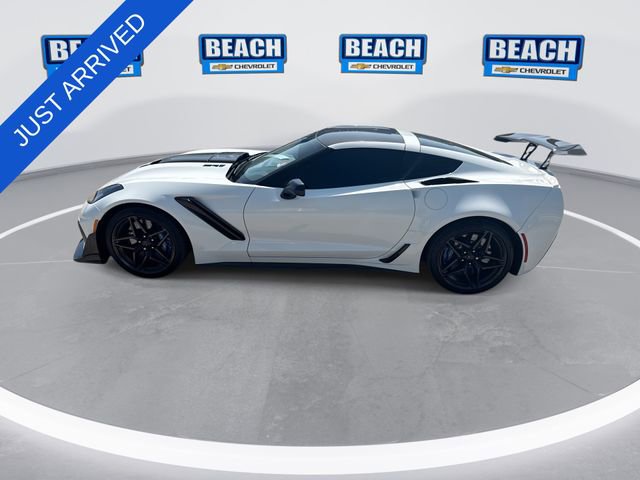 Used 2019 Chevrolet Corvette ZR1 RWD image 5