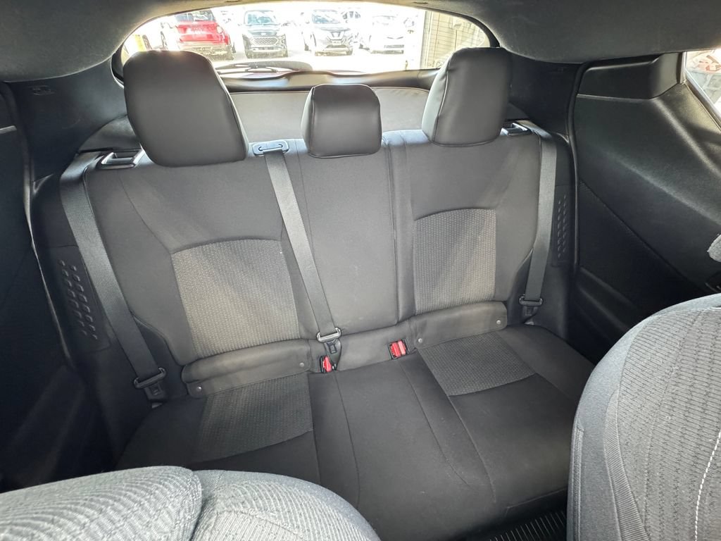 Used 2018 Toyota C-HR XLE FWD image 19