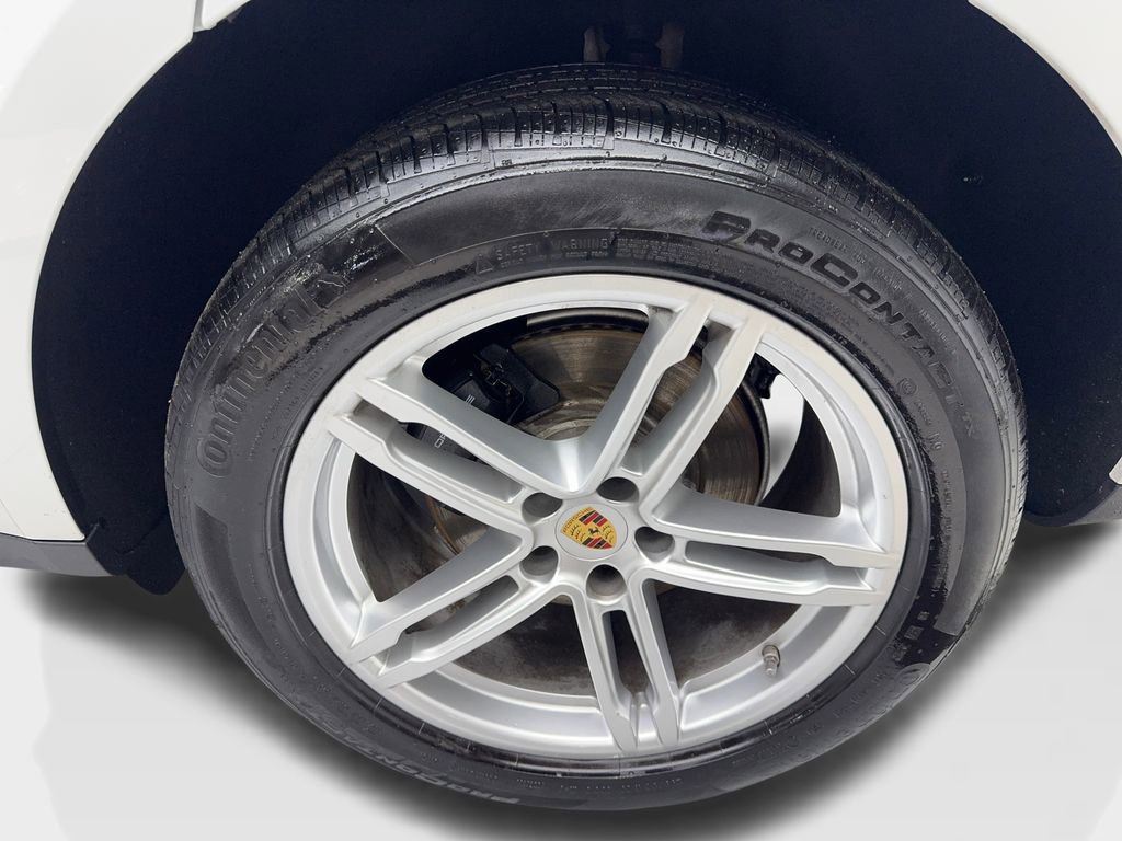 Used 2025 Porsche Macan Turbo image 77