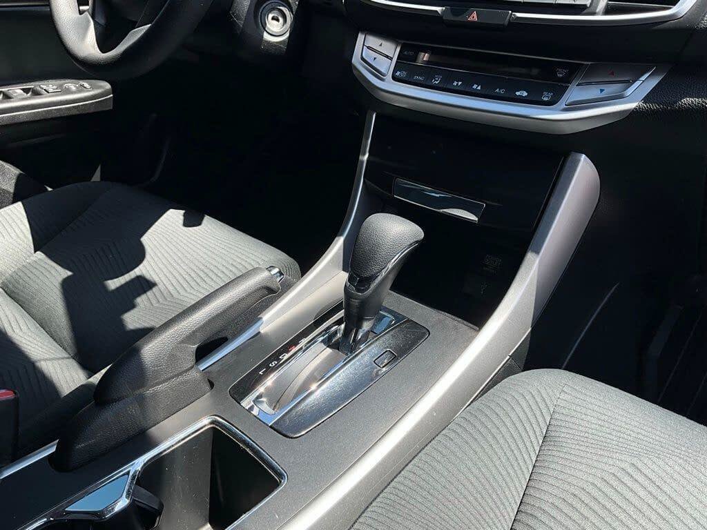 Used 2014 Honda Accord LX image 19