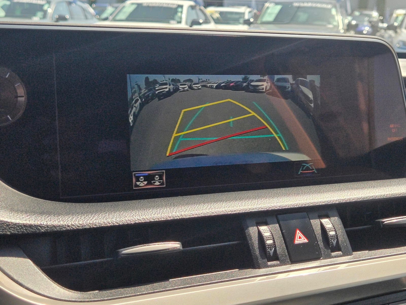 Used 2020 Lexus ES 350 w/ Premium Package FWD image 22