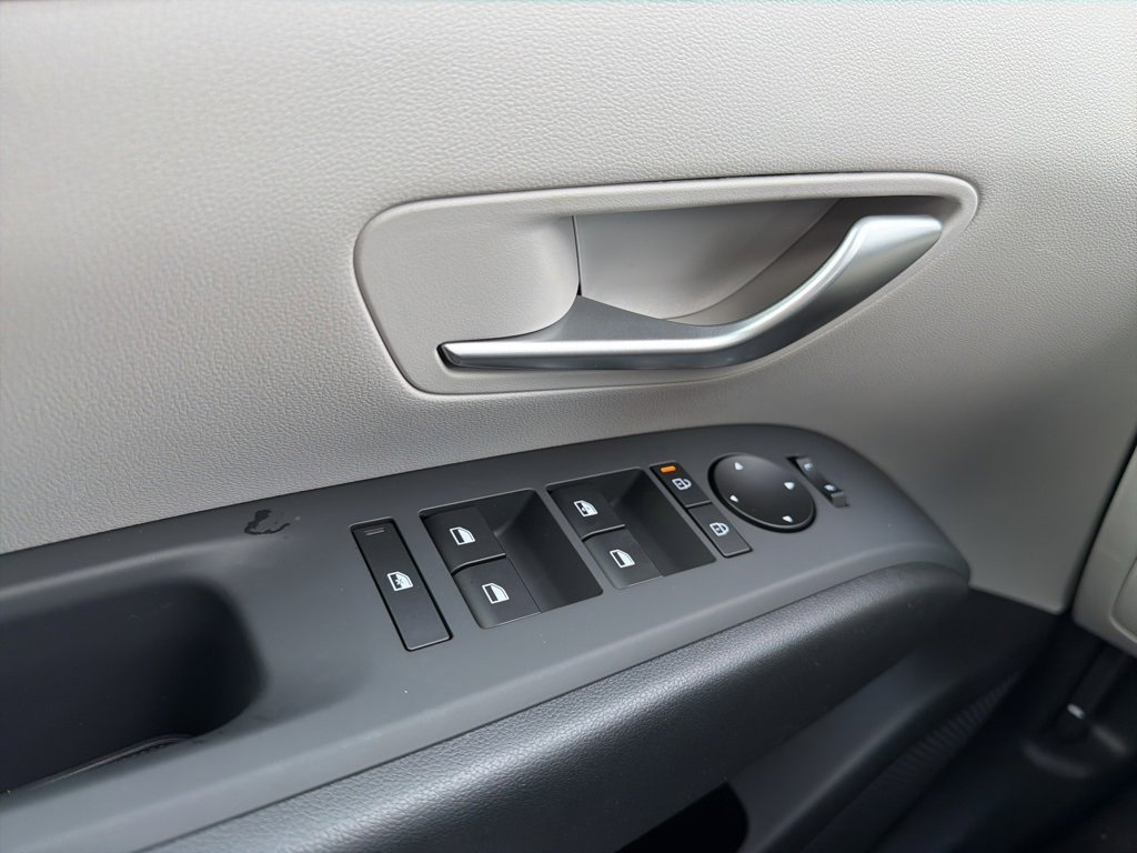 New 2026 Hyundai Tucson SE image 27