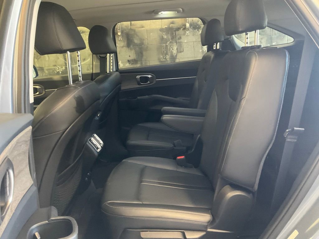 Used 2023 Kia Sorento X-Line EX AWD/4WD image 28