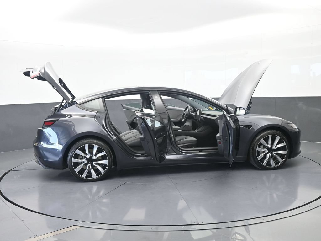 Used 2025 Tesla Model 3 Long Range RWD image 40