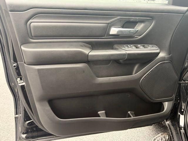 New 2026 RAM 1500 Express AWD/4WD image 12