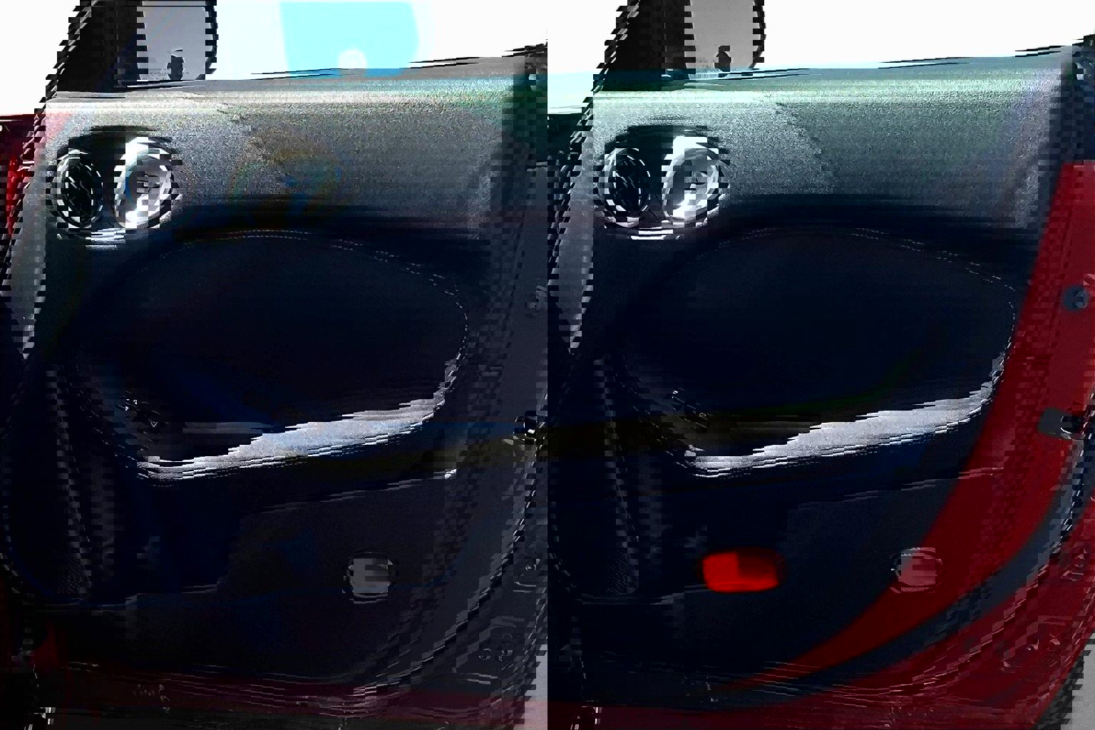 Used 2014 Nissan 370Z Coupe image 16