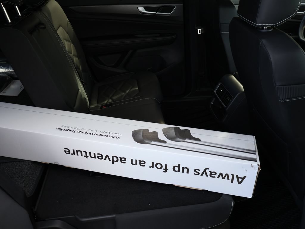 New 2026 Volkswagen Atlas Cross Sport SE AWD/4WD image 31