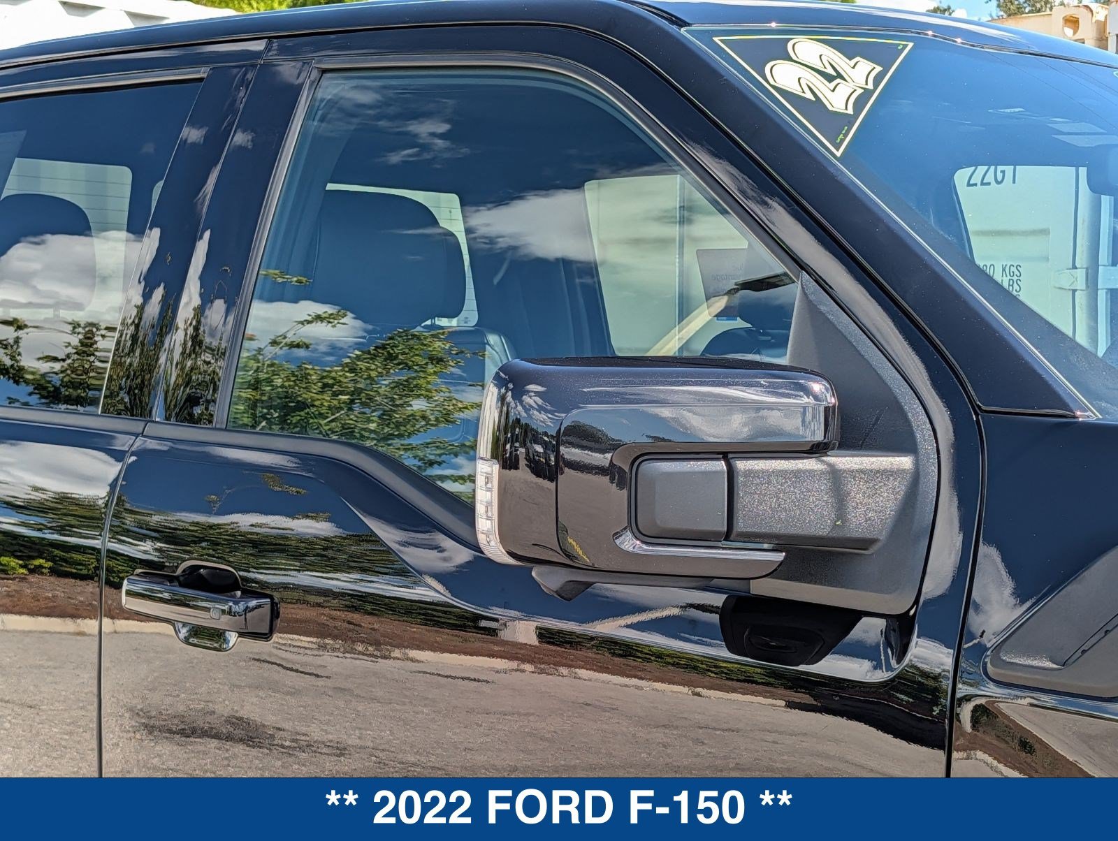 Used 2022 Ford F150 Raptor w/ Raptor 37 Performance Package AWD/4WD image 11