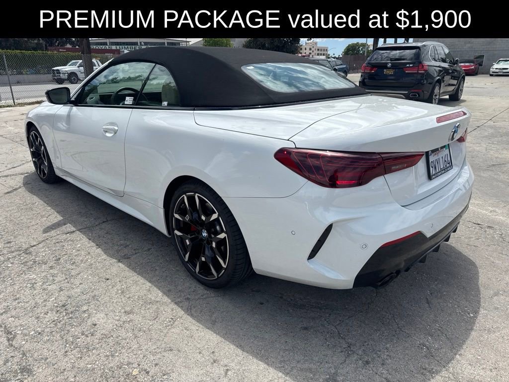 Used 2026 BMW 430i Convertible w/ M Sport Package RWD image 3