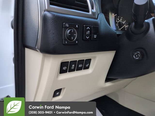 Used 2023 Lexus GX 460 Premium AWD/4WD image 13