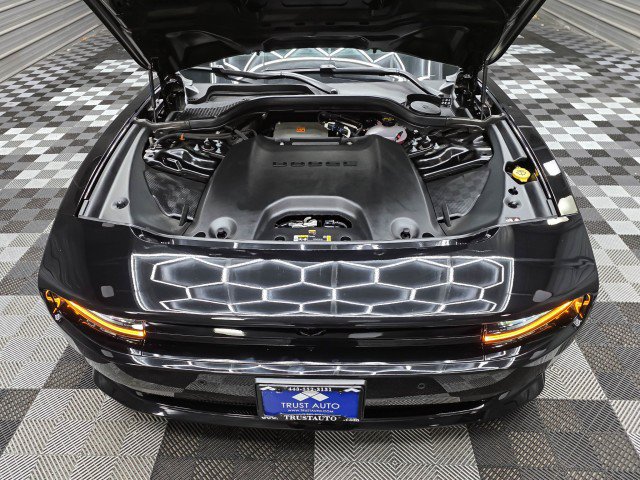 Used 2025 Dodge Charger Daytona R/T w/ Quick Order Package 25M R/T AWD/4WD image 32