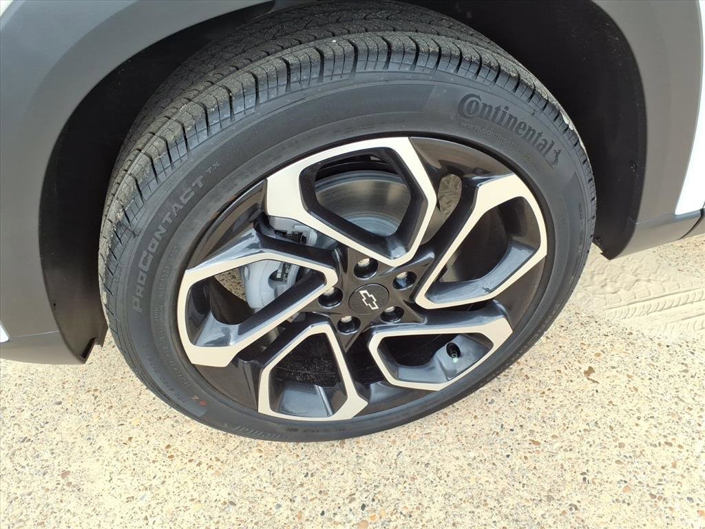 New 2026 Chevrolet Trax RS w/ Sunroof Package image 10