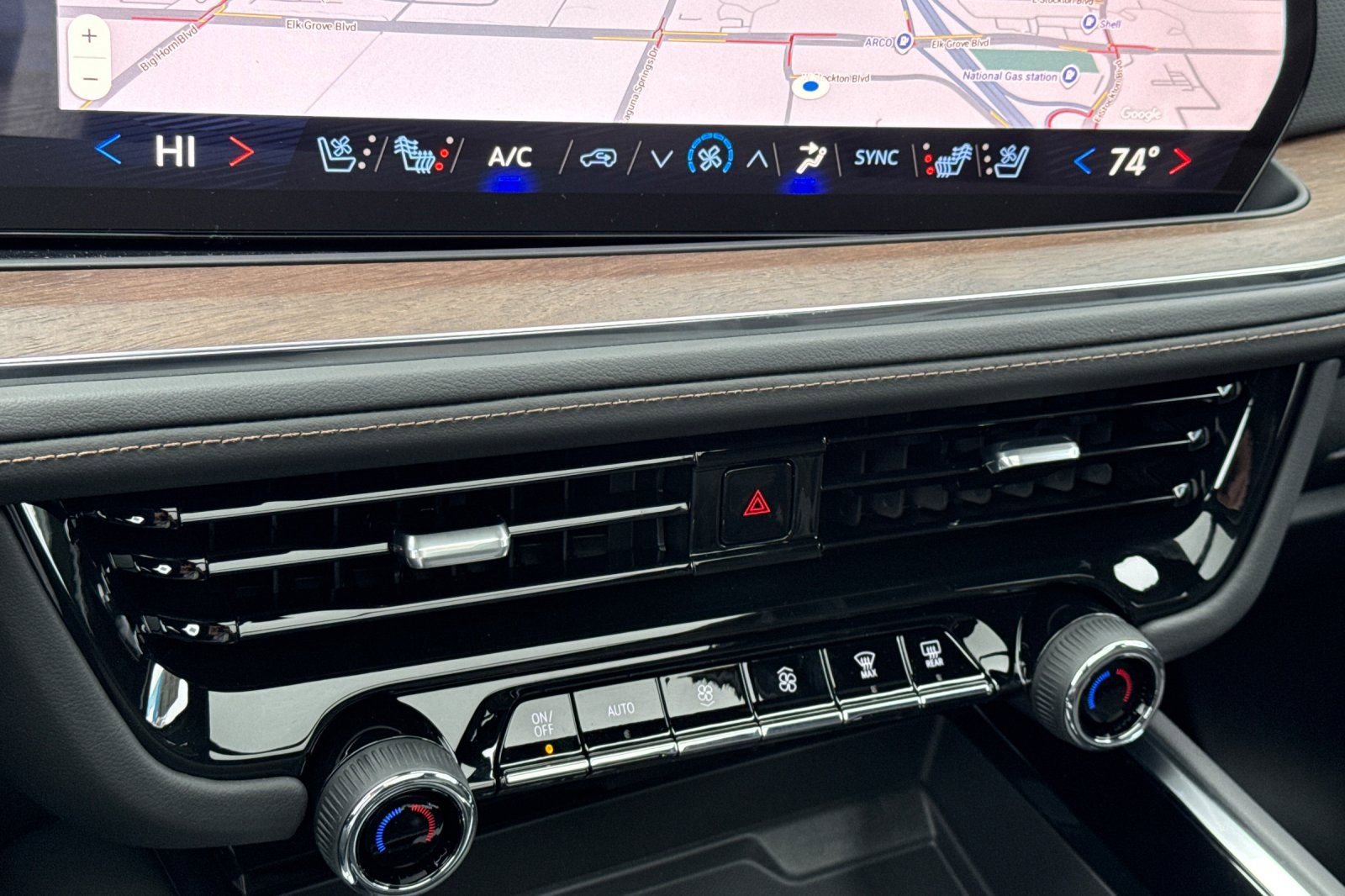 New 2026 Chevrolet Suburban High Country image 21