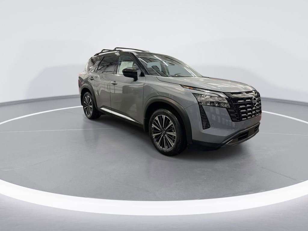 New 2026 Nissan Pathfinder Platinum image 2