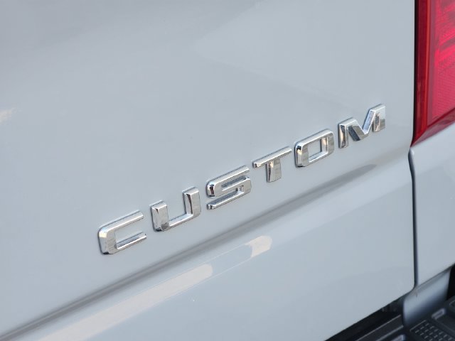 Used 2025 Chevrolet Silverado 1500 Custom RWD image 10