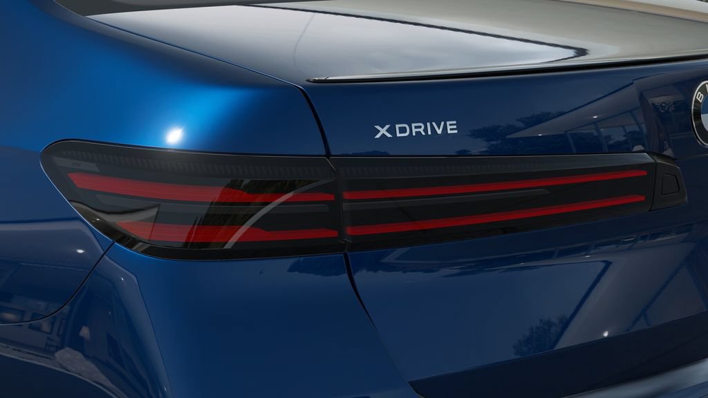 New 2027 BMW 740i xDrive w/ Executive Package AWD/4WD image 8