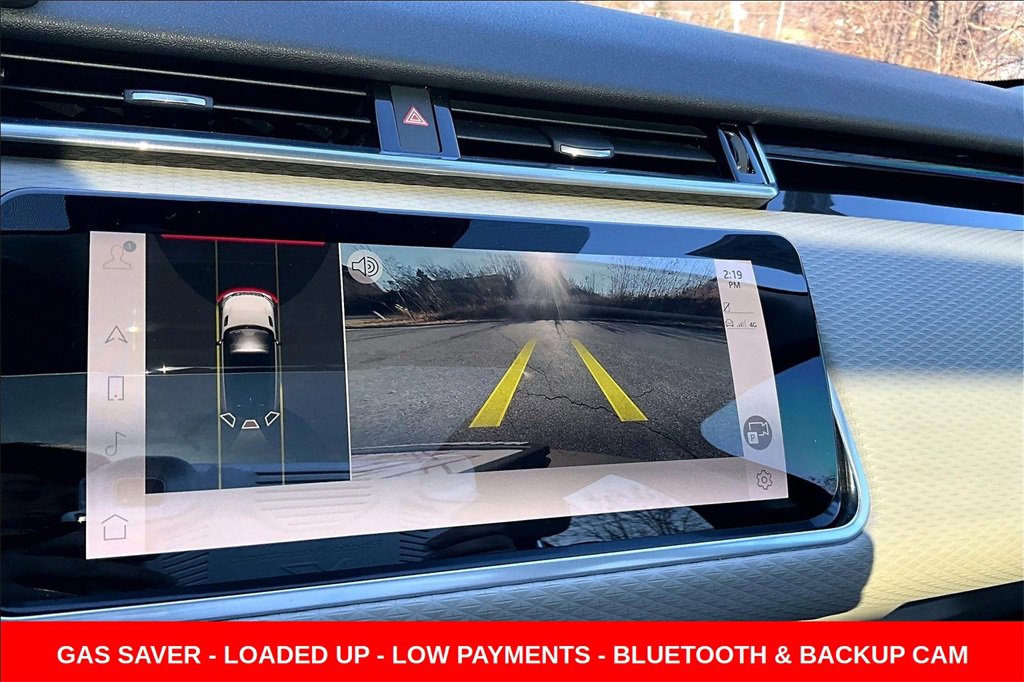 Used 2023 Land Rover Range Rover Velar R-Dynamic S image 13