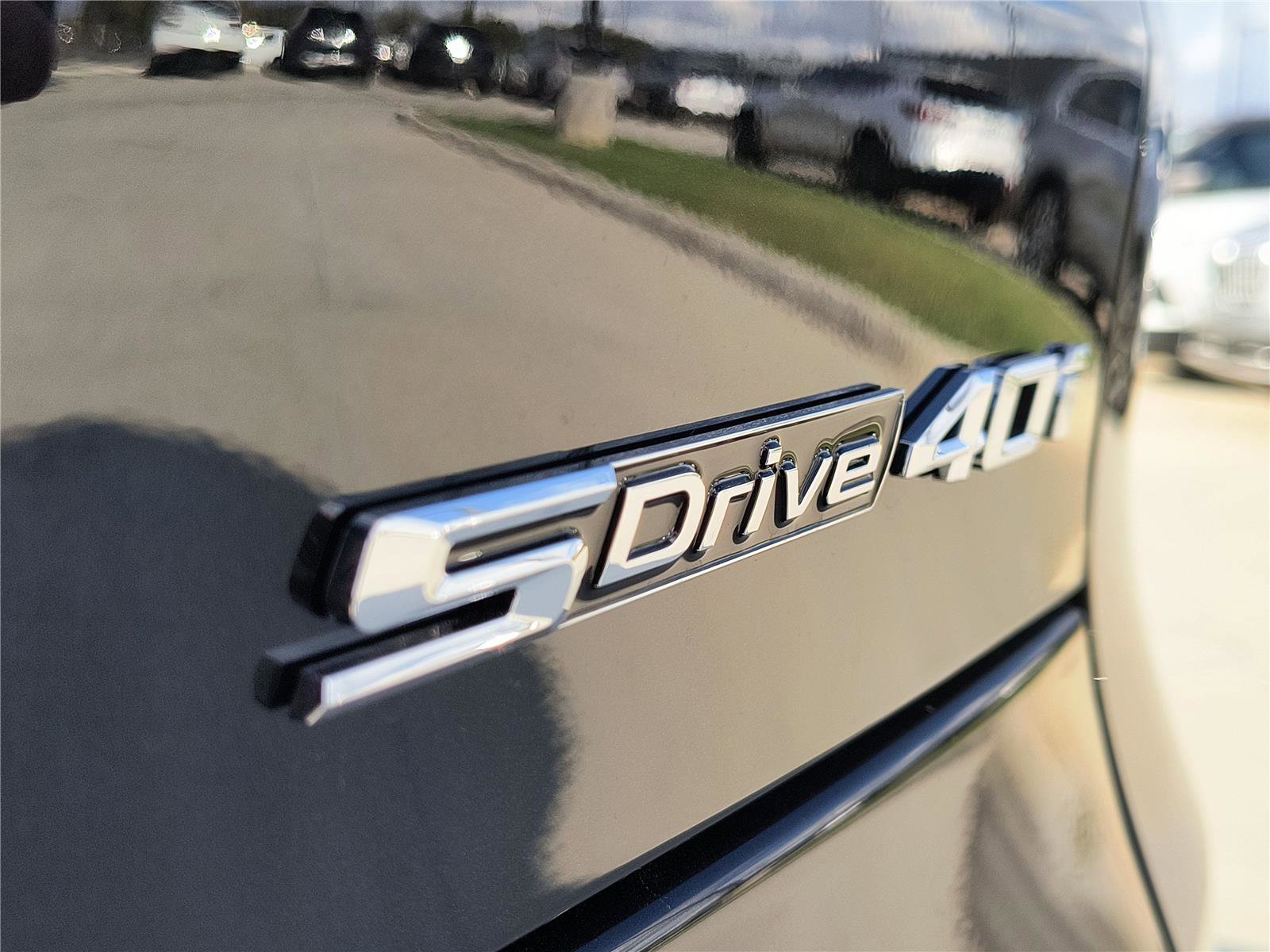 New 2026 BMW X5 sDrive40i image 4