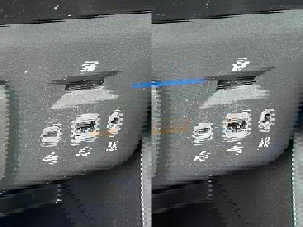 Used 2021 Chevrolet TrailBlazer ACTIV w/ Sun and Liftgate Package image 19