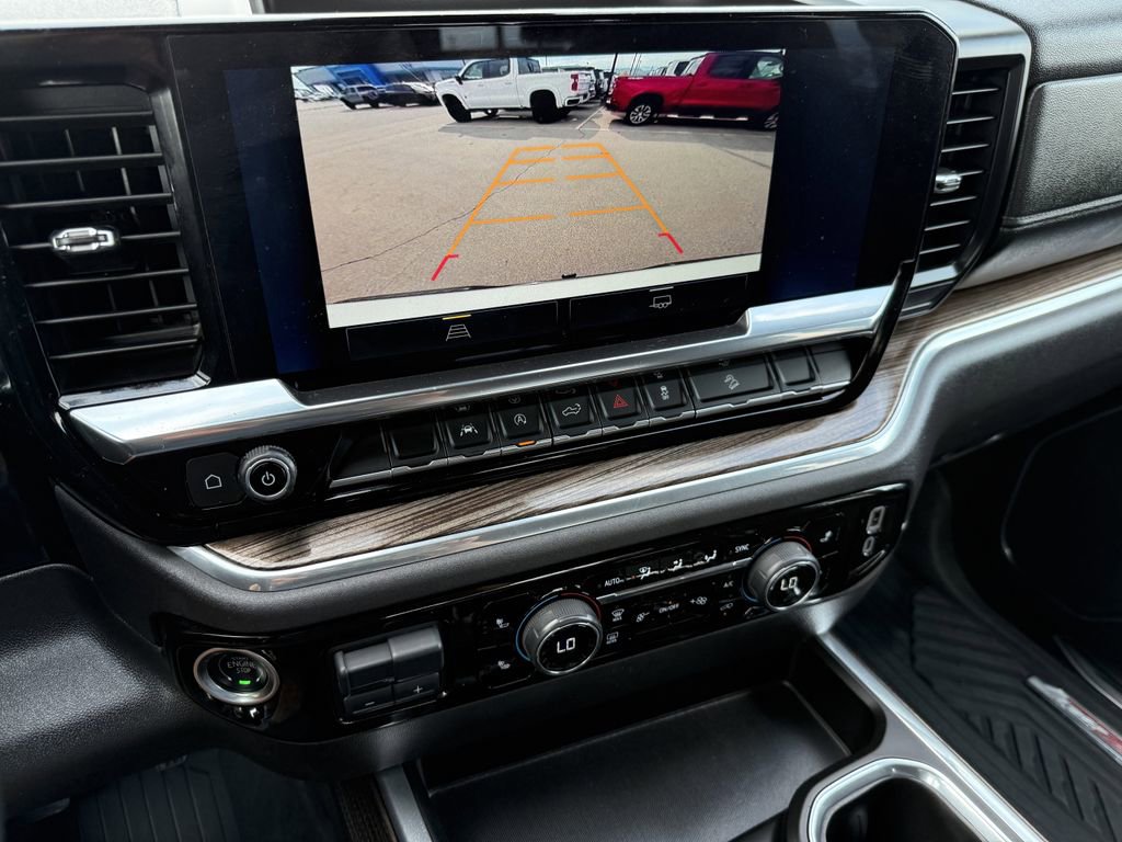 Used 2024 Chevrolet Silverado 1500 LT Trail Boss w/ Protection Package image 18