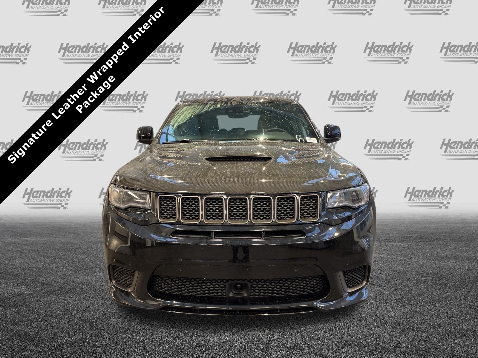 Used 2018 Jeep Grand Cherokee Trackhawk AWD/4WD image 3