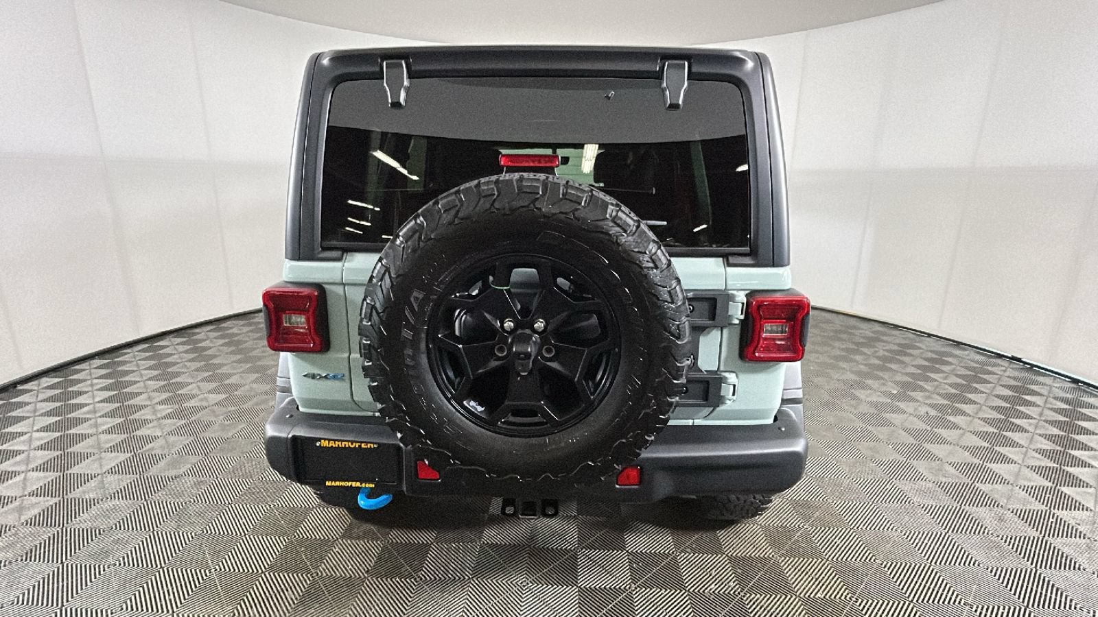 Used 2023 Jeep Wrangler Unlimited Rubicon 4xe AWD/4WD video 4