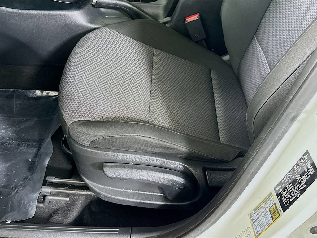 Used 2021 Kia Soul LX FWD image 23