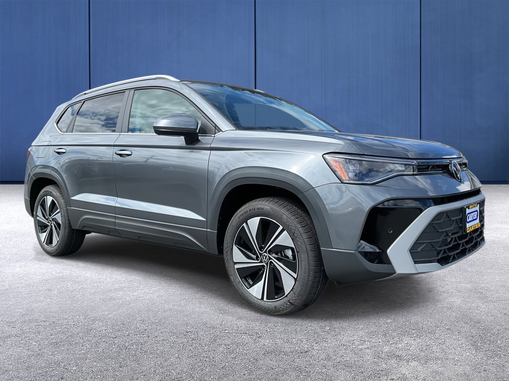New 2026 Volkswagen Taos SE AWD/4WD image 1