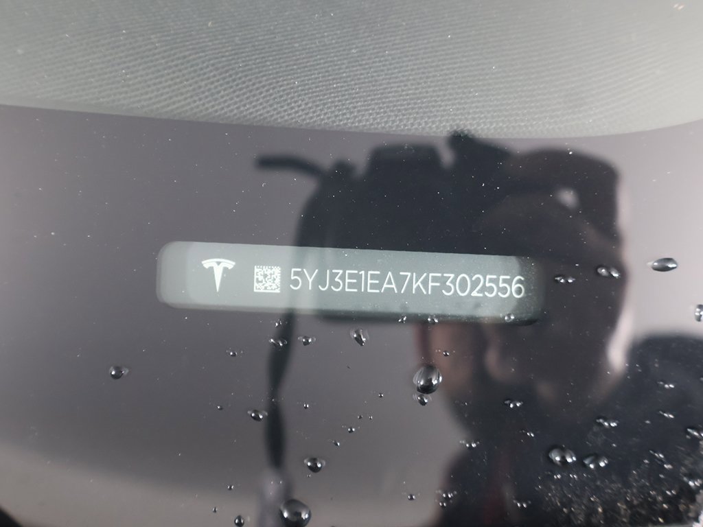 Used 2019 Tesla Model 3 Standard Range Plus image 21