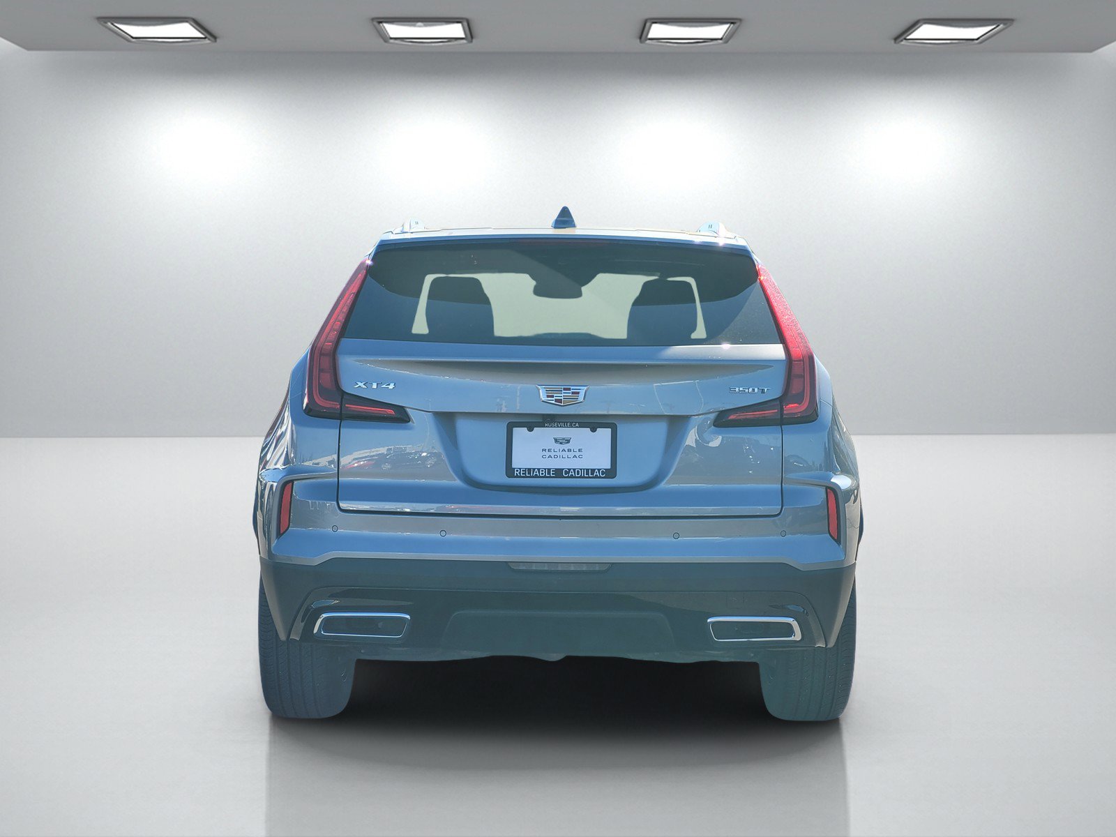 Certified 2024 Cadillac XT4 Premium Luxury image 5