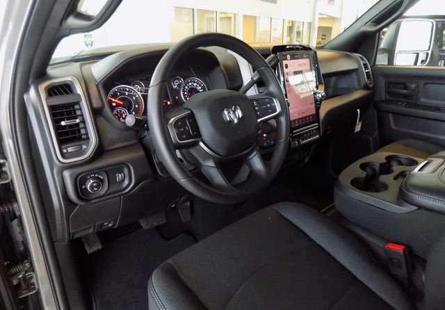 New 2026 RAM 2500 Tradesman AWD/4WD image 18